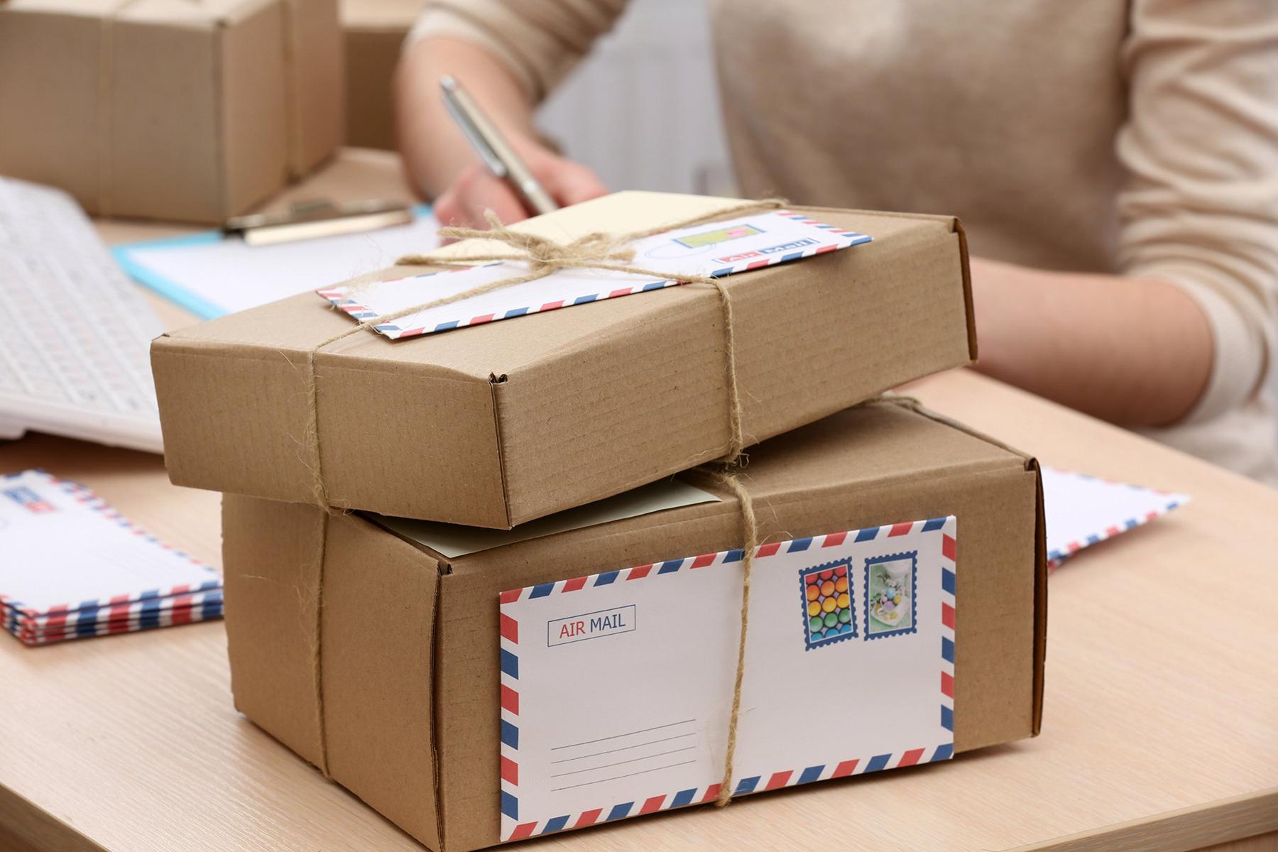 Servizi postali 2021: si lavora al Decreto per la rivalutazione dei contributi per le licenze