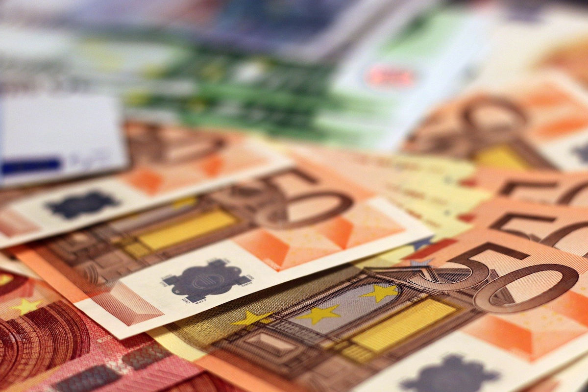 Decreto Sostegni Bis: le novità in materia di lavoro, fisco, liquidità e credito