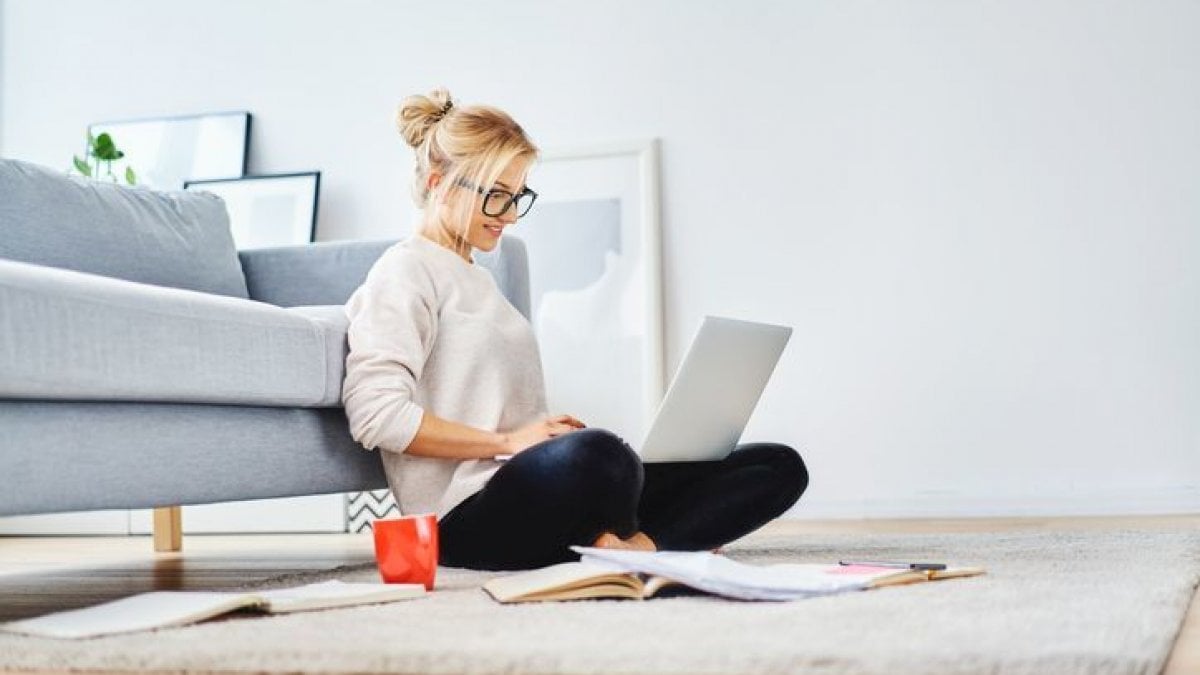 Lavoro Italia: il Paese diventa più attrattivo con l'hybrid working. E con la banda larga per tutte le Pmi
