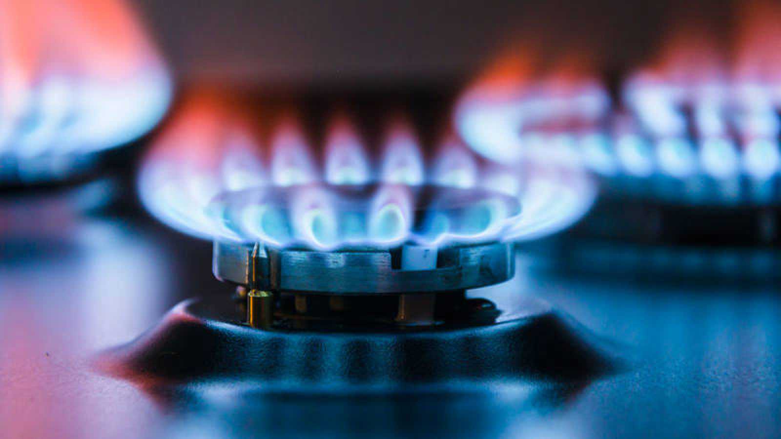 Gas