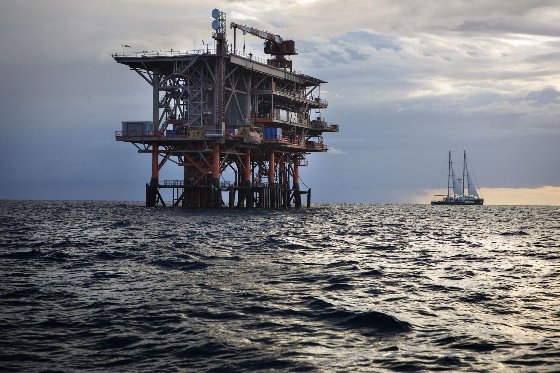 Giacimenti del gas bloccati e risparmio energetico nella Pa: che ne sarà della nostra economia?