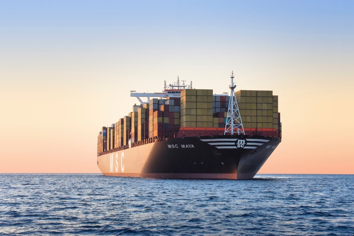 Crisi nel Mar Rosso: a rischio 148 miliardi di euro di import-export. Trema il Made in Italy