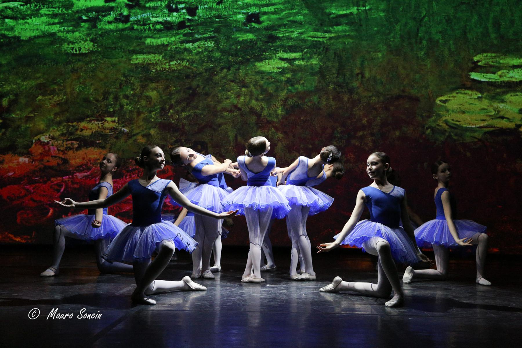 Centro “terraLUNA”: una serata di danza e pittura contro l’autismo